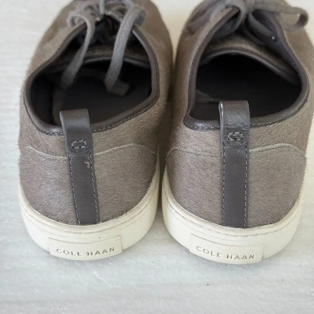 Size 6B - Cole Haan Grand OS Lace Up Sneakers Suede D4296
